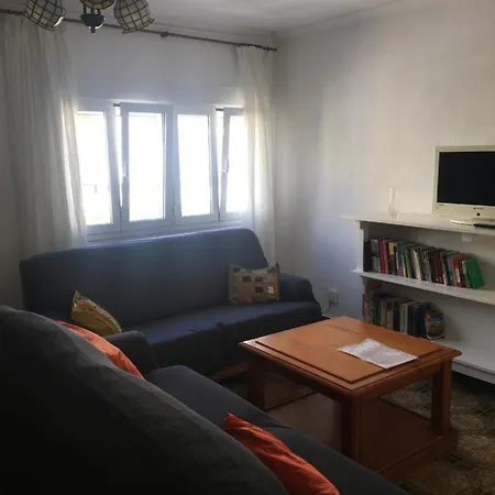 Apartamento Retiro - *